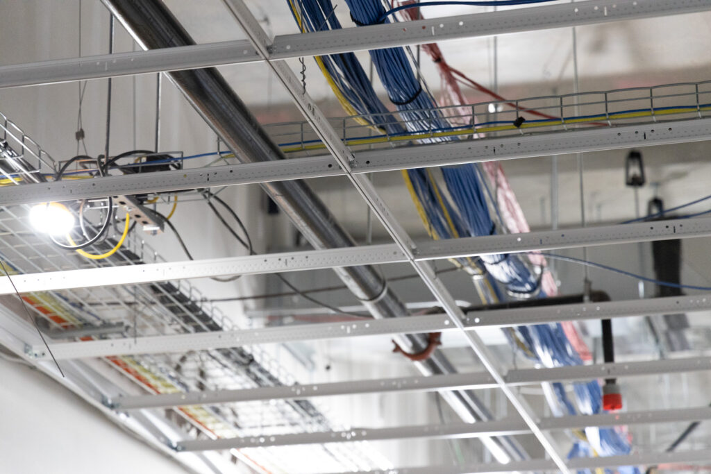 CR1_0097 Structured Cabling For Business